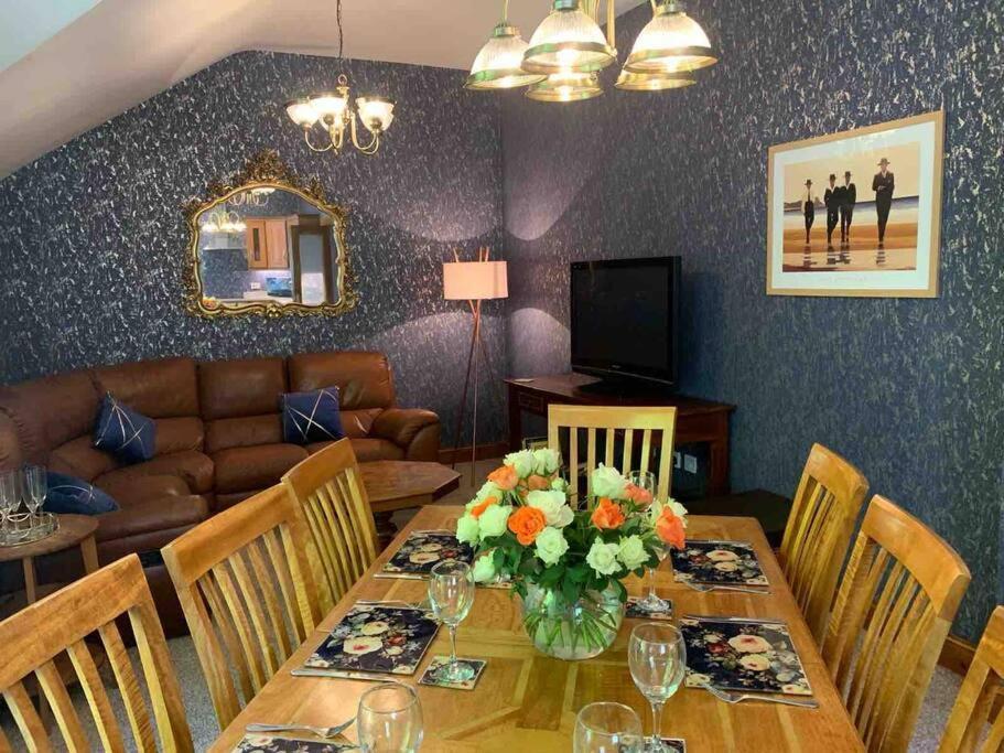 Chandlers Apartment Ascog Luaran gambar